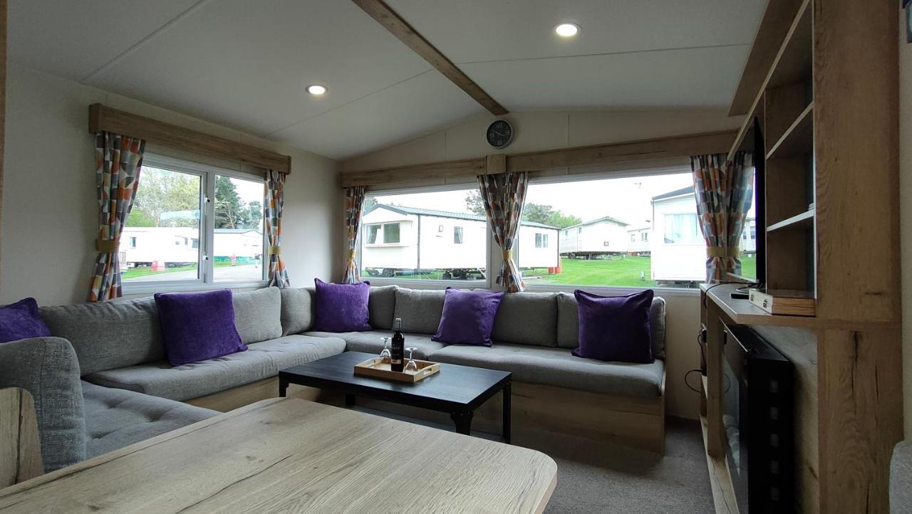 3 Bedroom Stylish Caravan - Vans With Business Sign Not Allowed Port Seton Exterior foto
