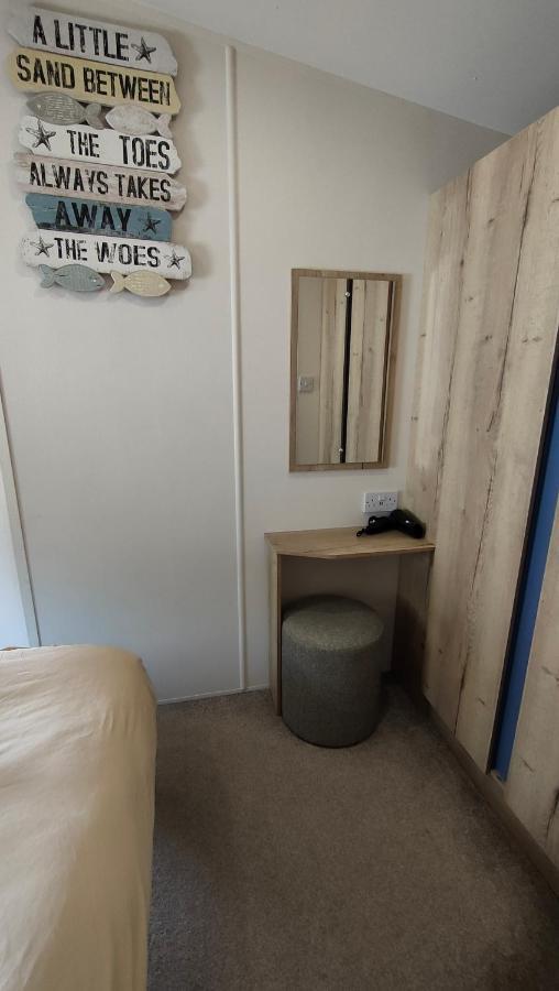 3 Bedroom Stylish Caravan - Vans With Business Sign Not Allowed Port Seton Exterior foto